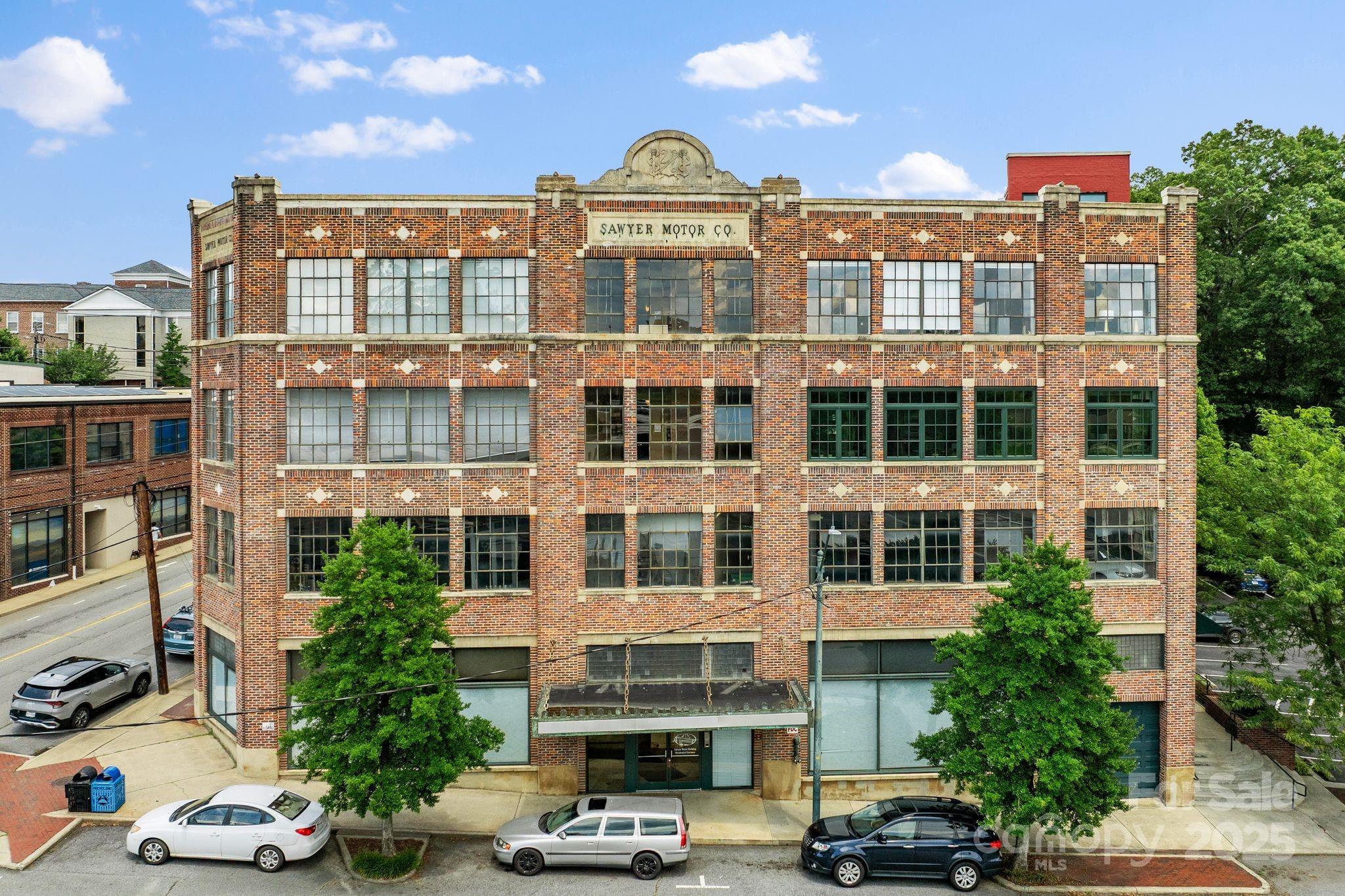 Photo of Sawyer Motor Building Unit 310