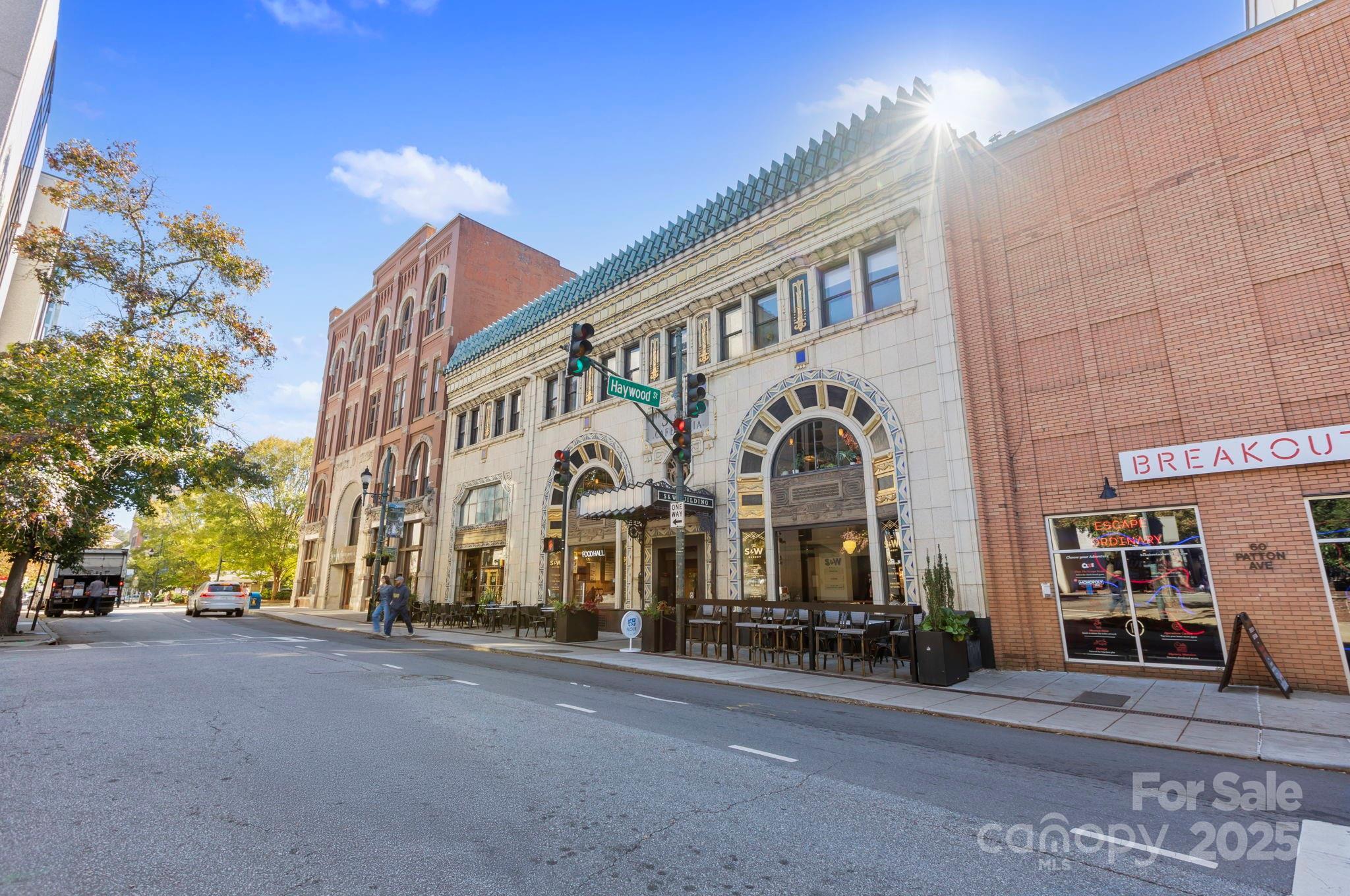 Photo of S & W Condominium Unit 401