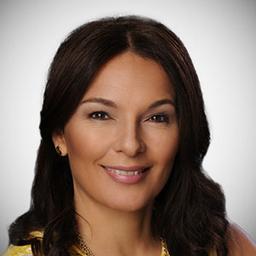 Photo Headshot of Pamela Diaz-De-Leon
