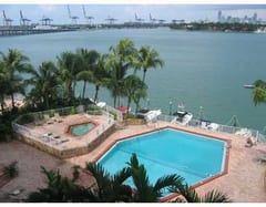 South Bay Club