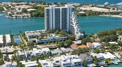 1000 Venetian Way