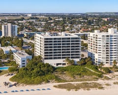 Luna Ocean Residences