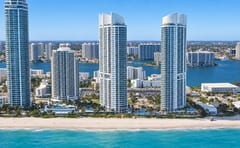 Trump Palace and Royale